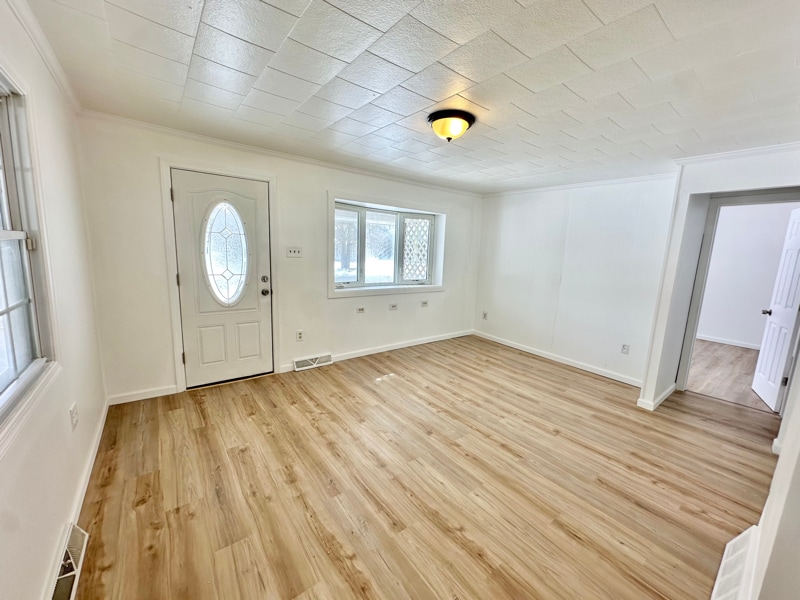 Building Photo - 114 Melini Ave