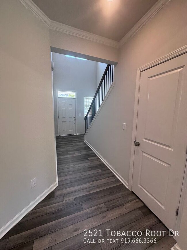 Building Photo - 2521 Tobacco Root Dr