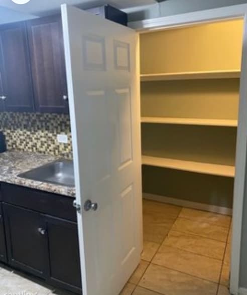 Building Photo - 7700 S Cornell Ave