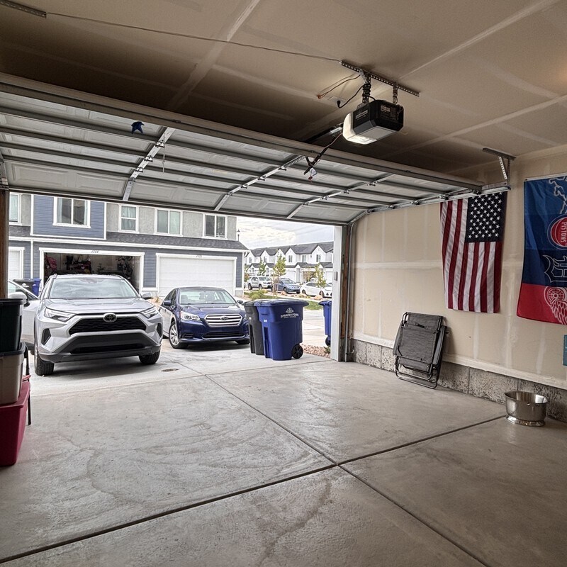 Building Photo - 1387 S 3720 E