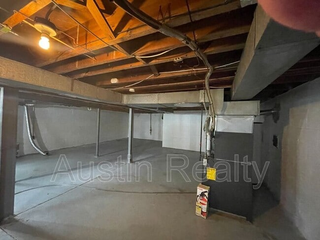Building Photo - 1135 Brightling Dr