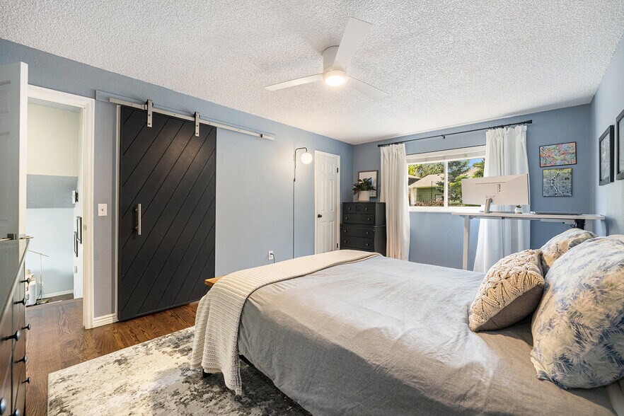 Building Photo - 8194 W 93rd Cir