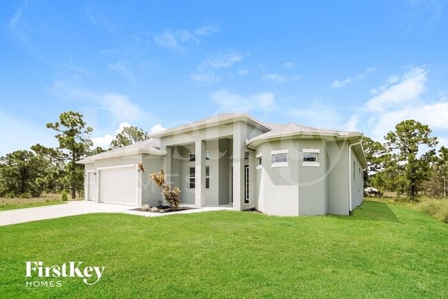 Building Photo - 1117 Pisa St E