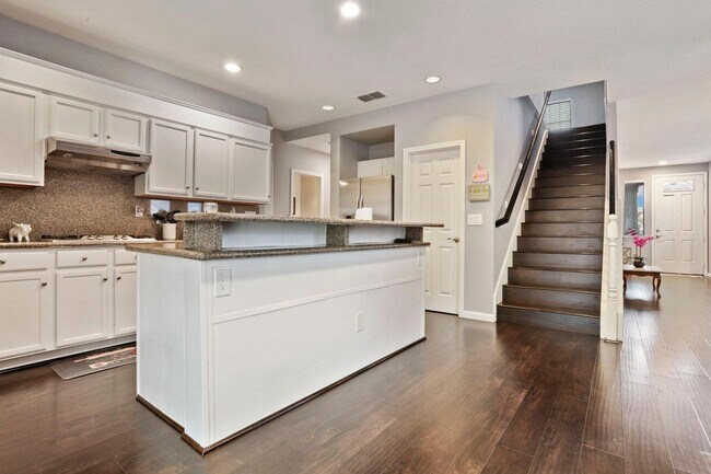 Building Photo - 1342 Windsong Dr