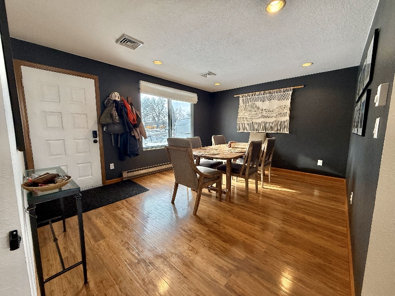 Building Photo - 1012 Wagonwheel Dr