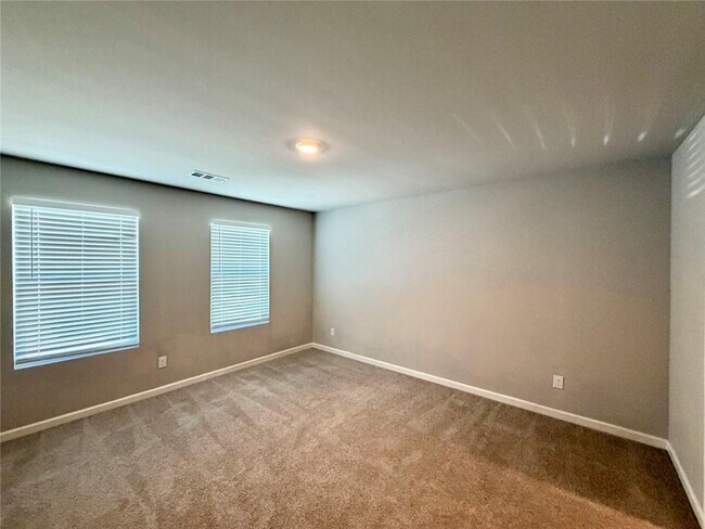 Building Photo - 5888 Screech Owl Dr