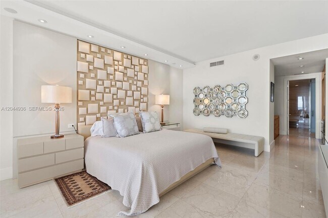 Building Photo - 9705 Collins Ave