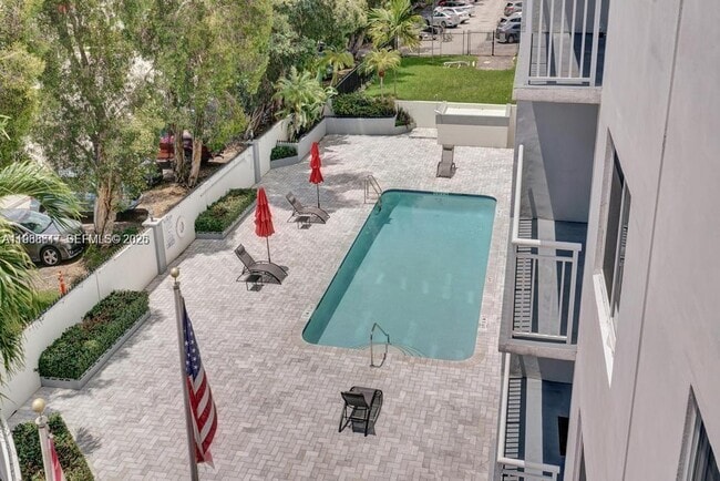 Building Photo - 1251 NE 108th St