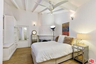 Building Photo - 1760 Nichols Canyon Rd