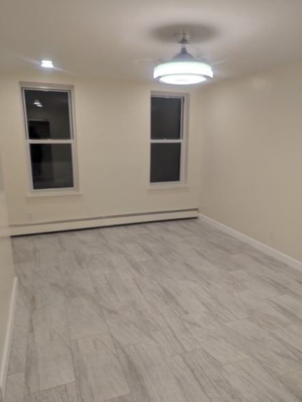 Building Photo - 208 Howard Ave