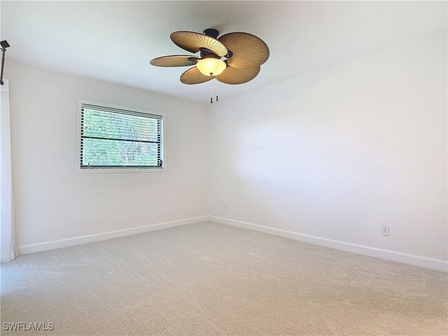 Building Photo - 28120 Pine Haven Way