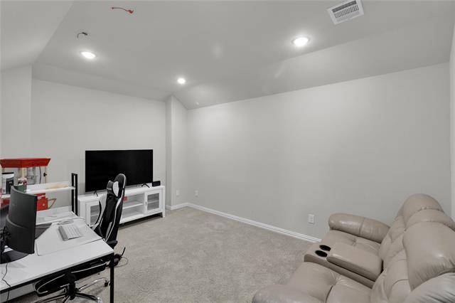 Building Photo - 813 Harrington Ln