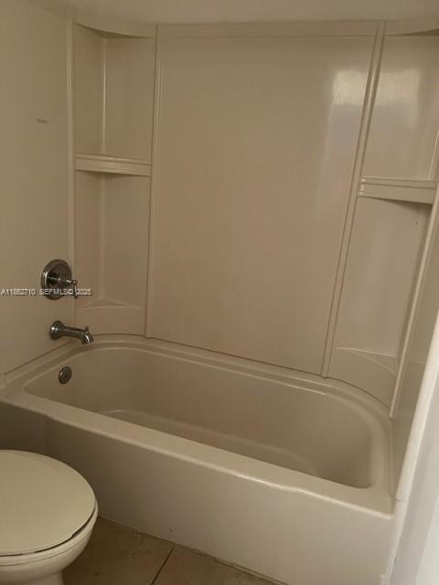 Building Photo - 608 NE 33rd Terrace