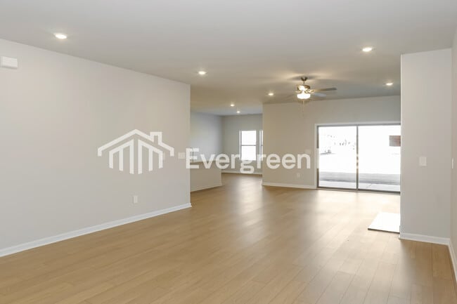 Building Photo - 107 Ashby Pond Dr