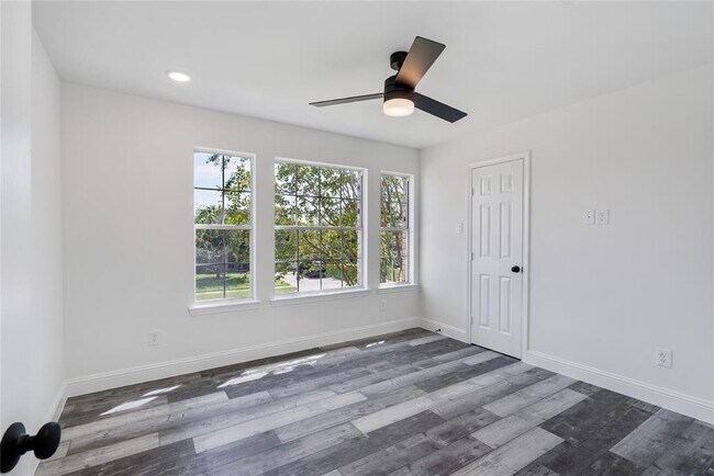Building Photo - 7531 Leecast Ct