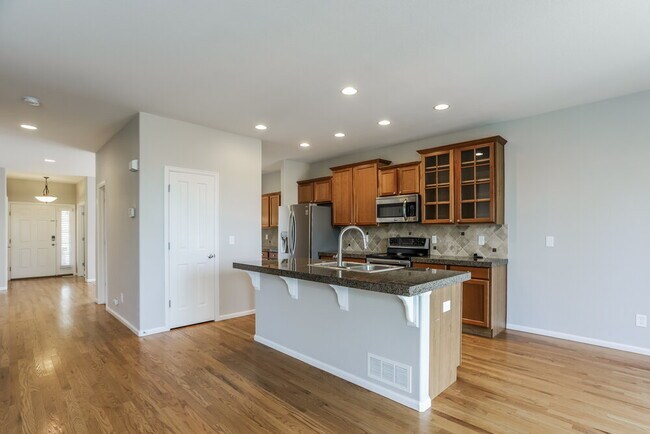 Building Photo - 13073 Trenton Pl