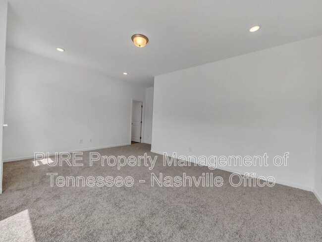 Building Photo - 917 Andasia Wy