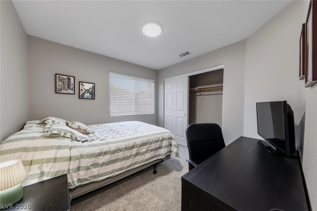 Building Photo - 833 Glitter Glen Ct