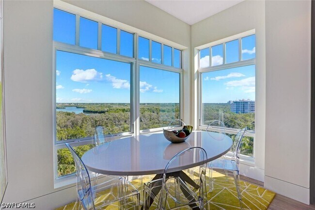 Building Photo - 255 Barefoot Beach Blvd