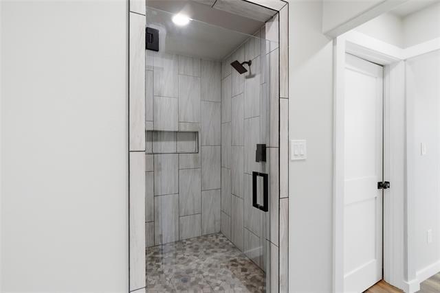 Building Photo - 205 Lacewell St