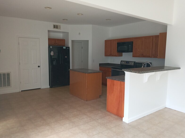 Building Photo - 4121 Alicia Ln