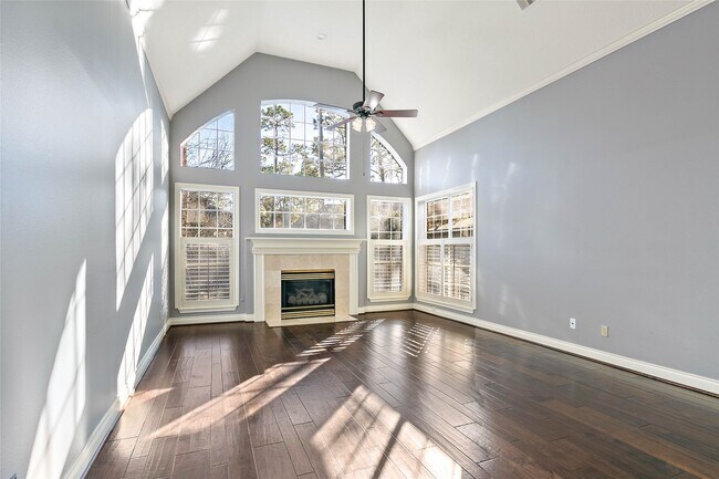 Building Photo - 3 Bough Leaf Pl