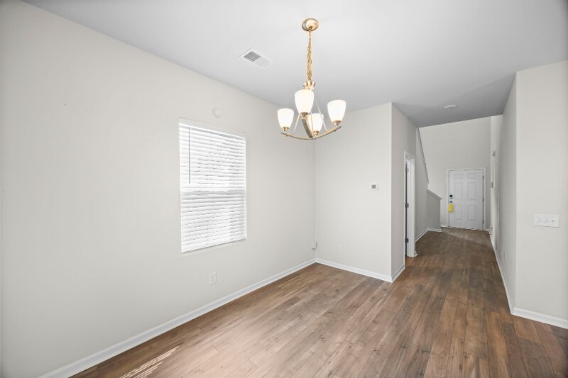 Building Photo - 367 Matuskovic Dr