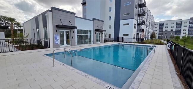 Building Photo - 5579 Millennia Park Dr