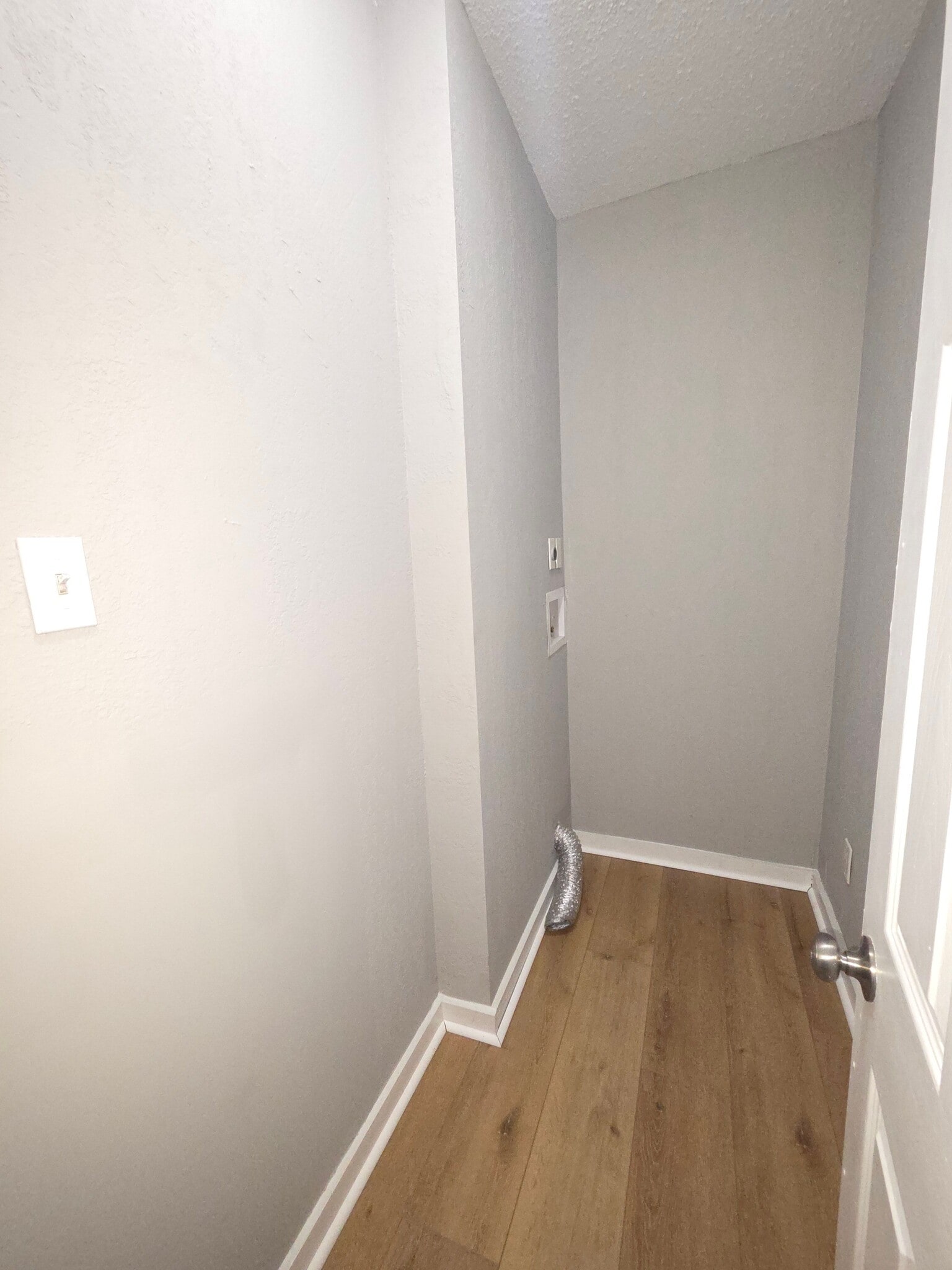 Building Photo - 1930 Winnebago St