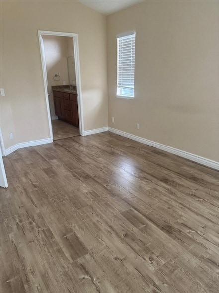 Building Photo - 30902 Club House Dr