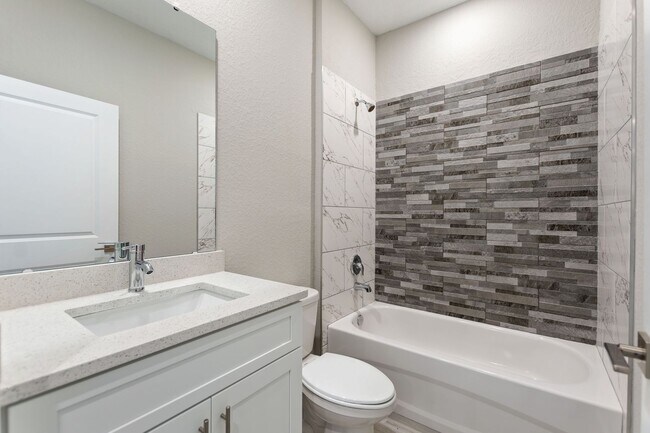 Building Photo - Deposit-Free! Modern, energy efficient hom...