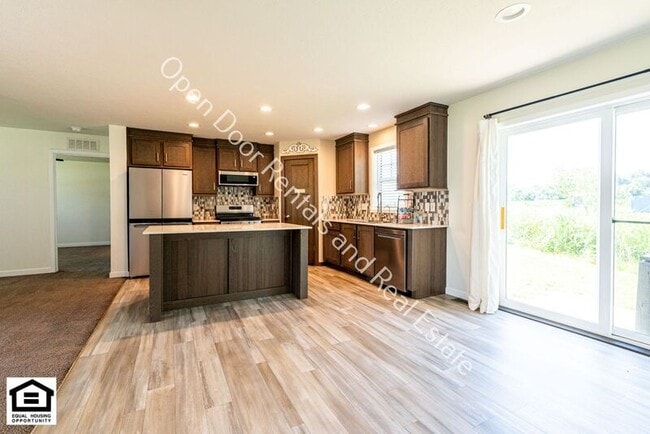 Building Photo - 3420 S 1075 E