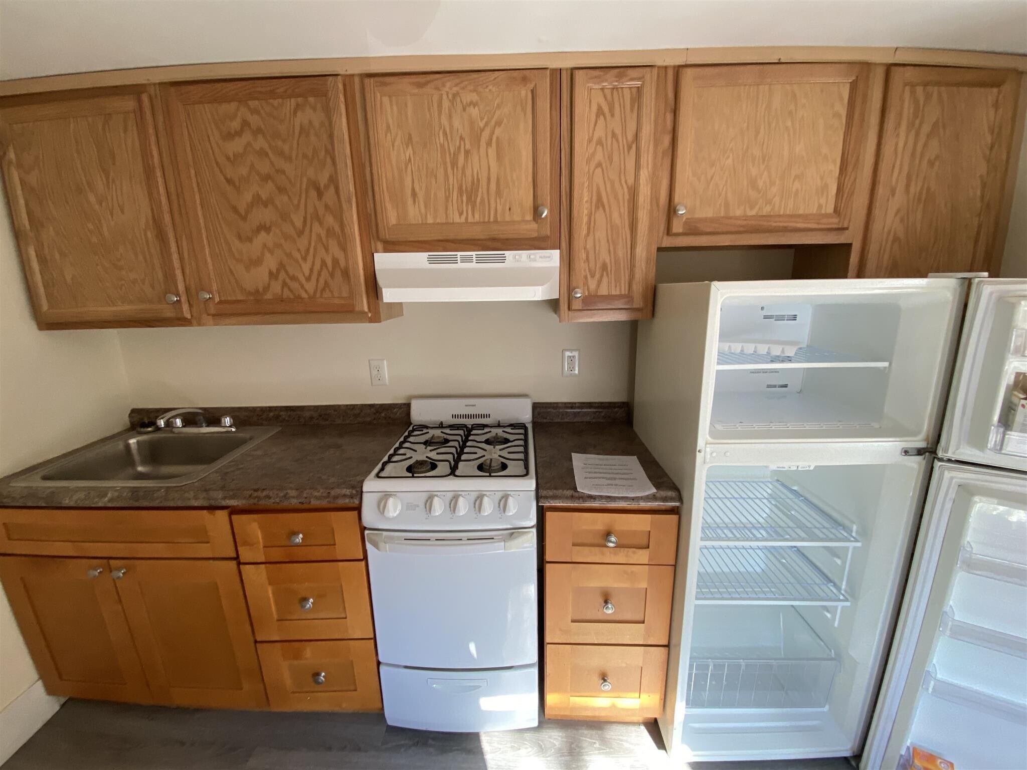 Building Photo - 379 Harvard St