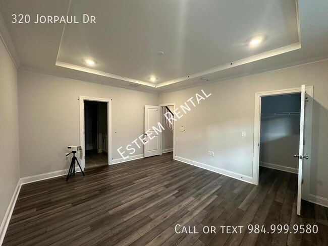 Building Photo - 320 Jorpaul Dr