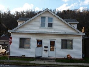 Building Photo - 719 Market St