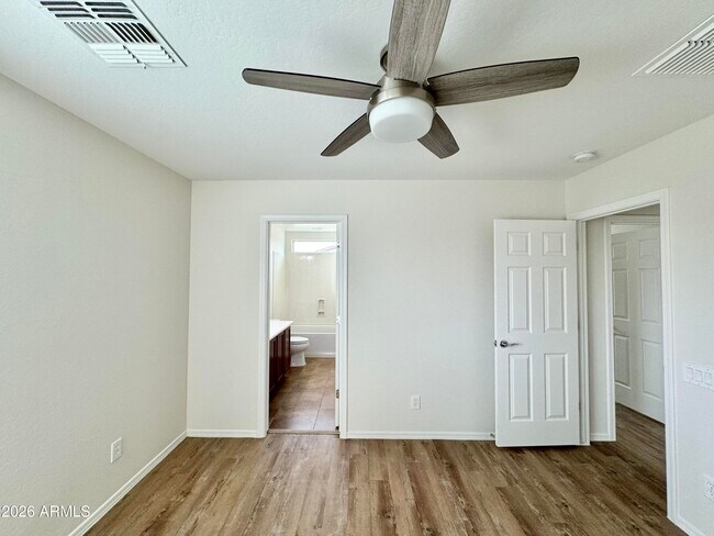 Building Photo - 3129 E Battala Ct