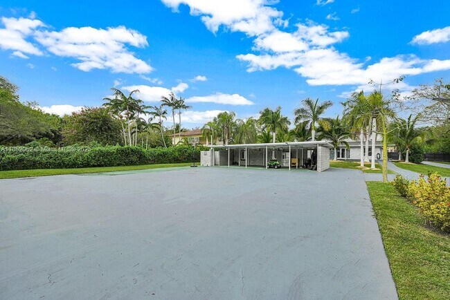 Building Photo - 7830 SW 120th St