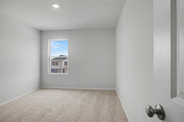 Building Photo - 213 Arbor Ct