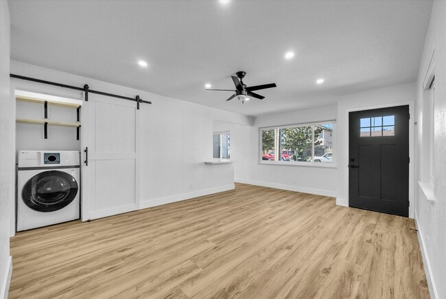 Building Photo - 18442 Patterson Ln