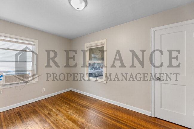 Building Photo - 1316 Dellrose