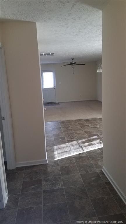 Building Photo - 3700 Woodcliff Dr
