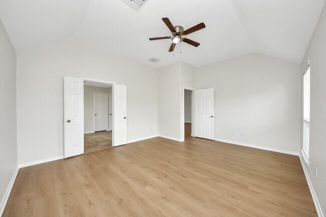 Building Photo - 6431 Westward Wood Way