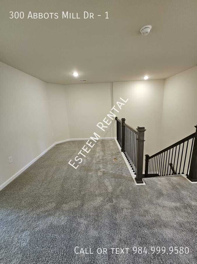 Building Photo - 300 Abbots Ml Dr