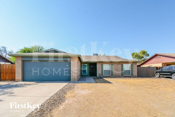 Primary Photo - 8725 W Ironwood Dr