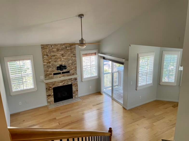 Living Room - 15900 Granada St