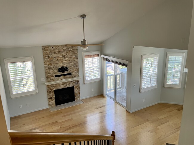 Living Room - 15900 Granada St