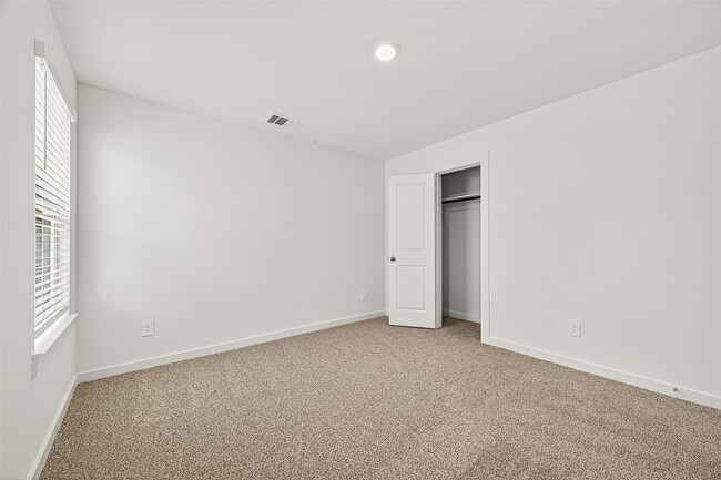 Building Photo - 4312 Rustling Aspen Dr