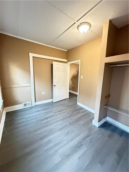 Building Photo - 46 Borinquen St