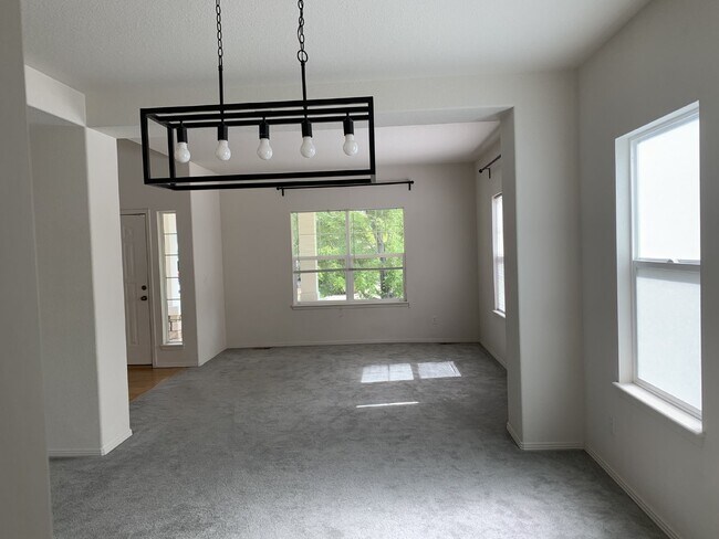 Building Photo - Beautiful Parker Home For Rent