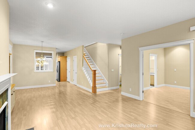 Building Photo - 491 Northeast 63rd Way